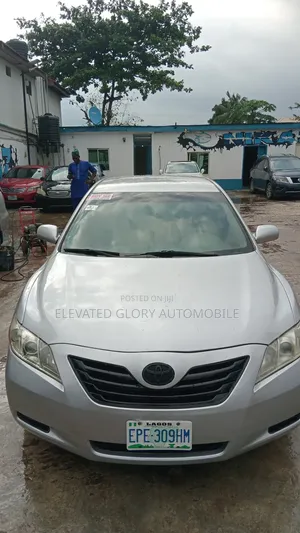 Toyota Camry 2.4 XLE 2008 Silver