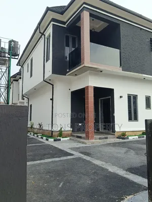 4bdrm Duplex in Millennium Estate, Sabon Lugbe for sale