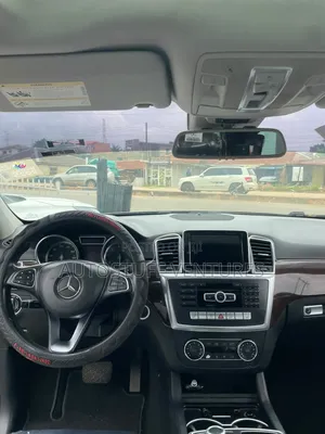 Mercedes-Benz M Class 2012 Gray