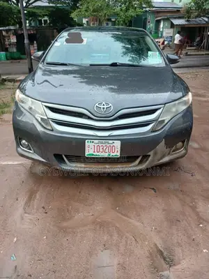 Toyota Venza 2011 Gray