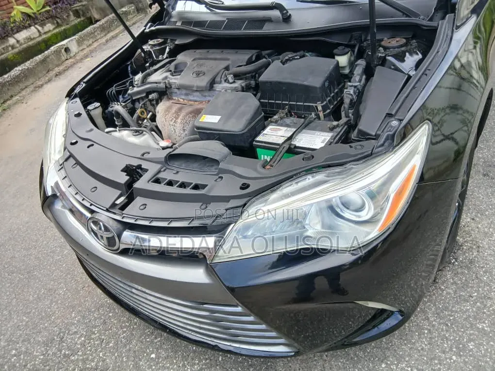 Toyota Camry 2016 Black
