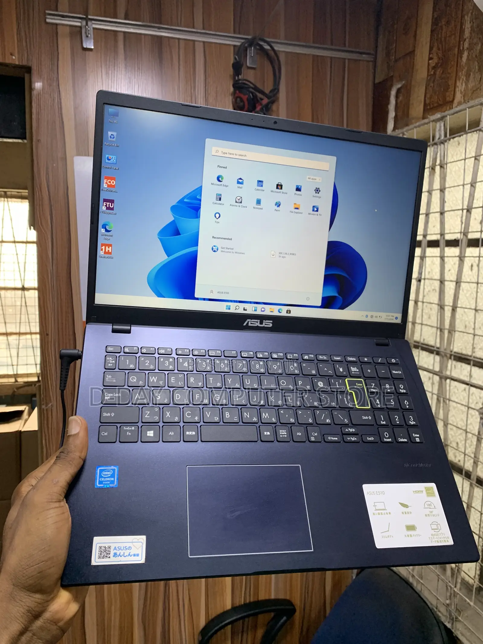 Laptop Asus Vivobook 15 4GB Intel Celeron SSD 128GB