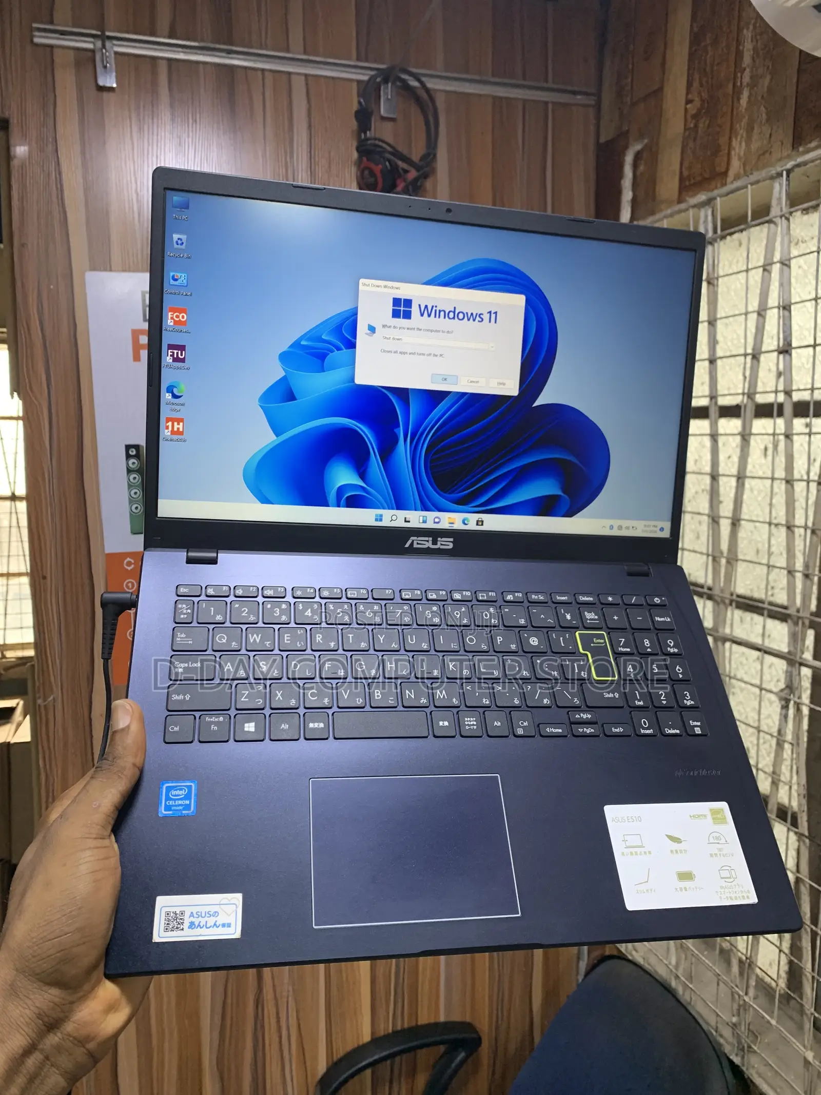 Laptop Asus Vivobook 15 4GB Intel Celeron SSD 128GB