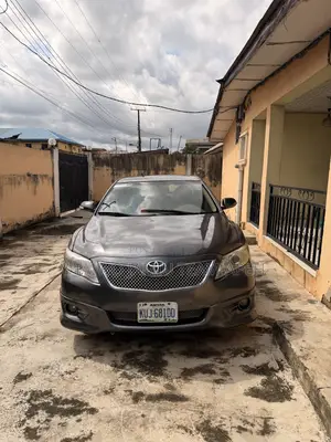 Toyota Camry LE 4dr Sedan (2.4L 4cyl 5A) 2008 Gray