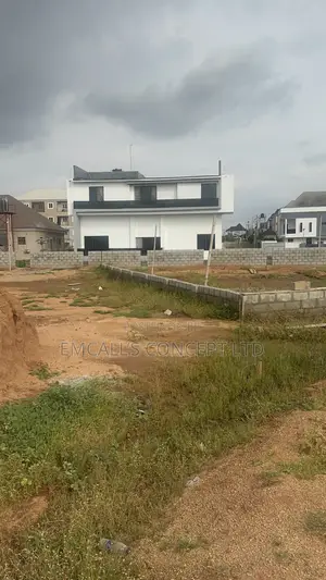 Land Selling at Mabuchi Good Location