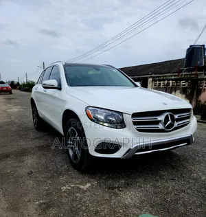 Mercedes-Benz GLC-Class 2017 White