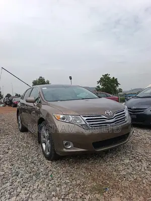 Toyota Venza 2010 Gold