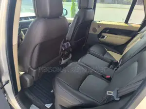 Land Rover Range Rover P525 HSE SWB 2020 Gray