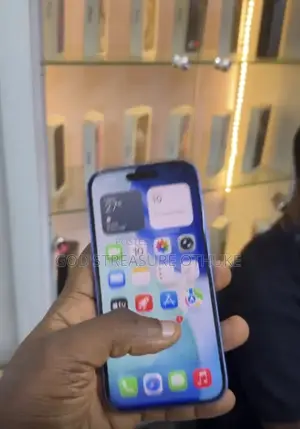 Apple iPhone 16 128 GB Blue