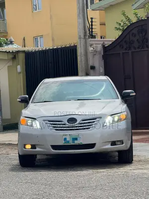 Toyota Camry 2008 Silver