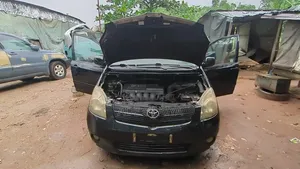 Toyota Corolla Verso 2004 Blue