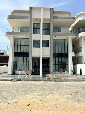 5bdrm Duplex in Lekki Phase 1 for sale