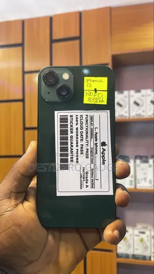 Apple iPhone 13 128 GB Black