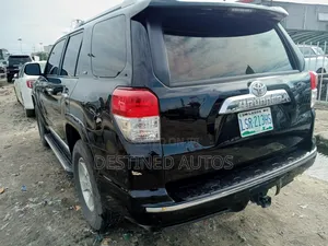 Toyota 4-Runner 2011 Black
