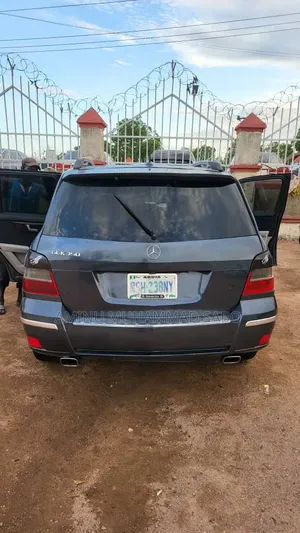 Mercedes-Benz GLK-Class 350 2010 Gray