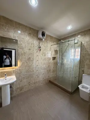 3bdrm Apartment in Katampe Main, Abuja for rent
