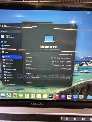 Laptop Apple MacBook Pro 2020 16GB Intel Core i7 SSD 512GB