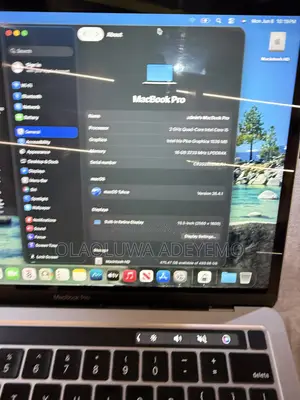 Laptop Apple MacBook Pro 2020 16GB Intel Core i5 SSD 512GB