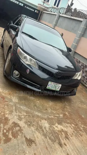 Toyota Camry 2013 Blue