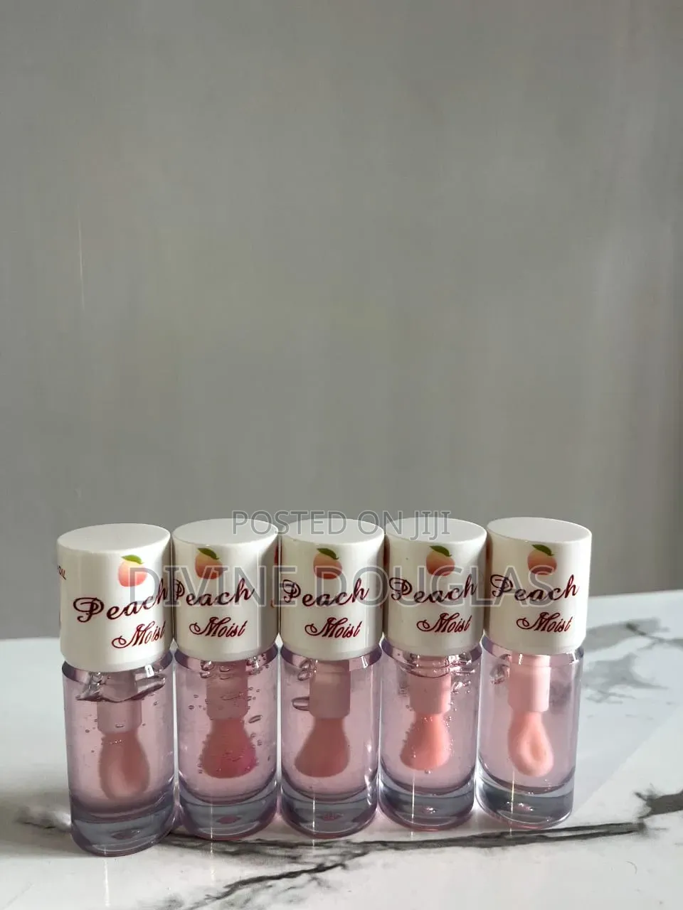 Online Lipgloss Vendor