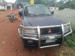 Mitsubishi Montero Sport 2003 Blue
