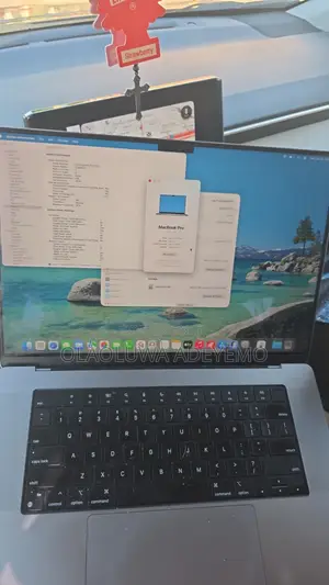 Laptop Apple MacBook Pro 2021 M1 Max 32GB Apple M1 Max SSD 1T