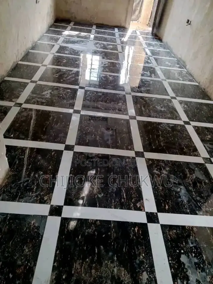 Super Royal Tiles