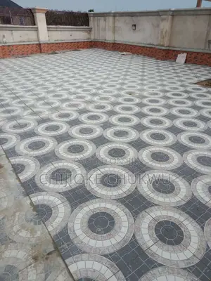 Super Royal Tiles