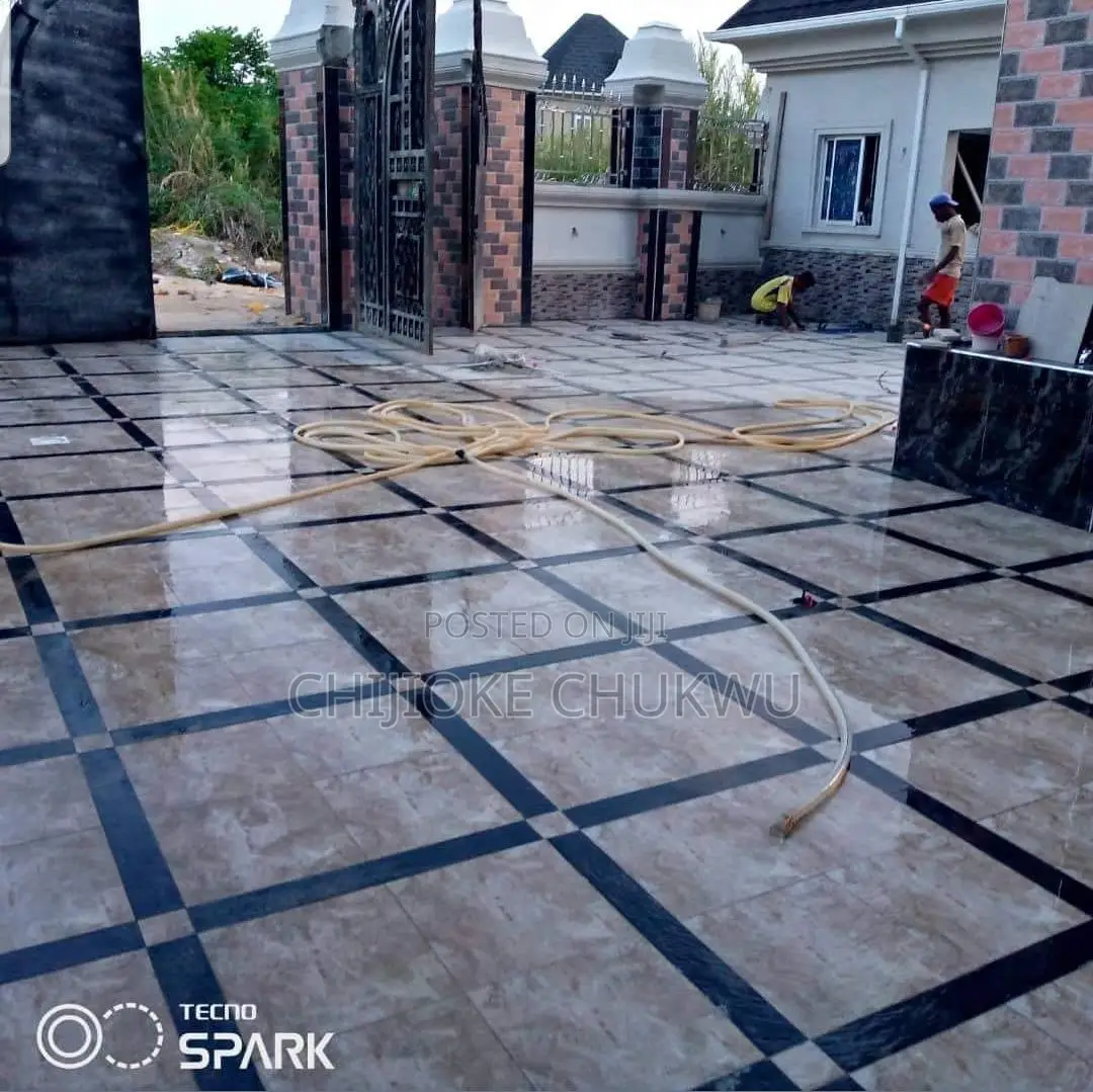 Super Royal Tiles