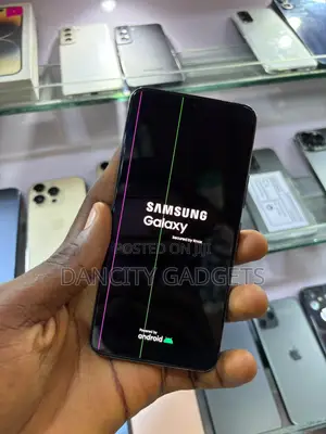 Samsung Galaxy S22 5G 128 GB Black