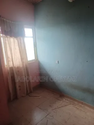 1bdrm Block of Flats in Olorunda Community, Abeokuta South for rent
