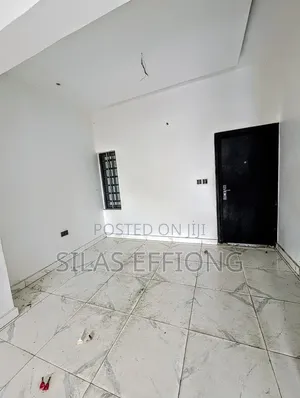 3bdrm Block of Flats in Shelter, Uyo for rent
