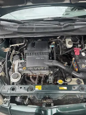 Toyota Yaris 2007 Green