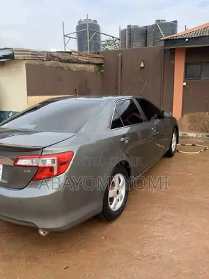 Toyota Camry LE 4dr Sedan (2.5L 4cyl 6A) 2013 Green