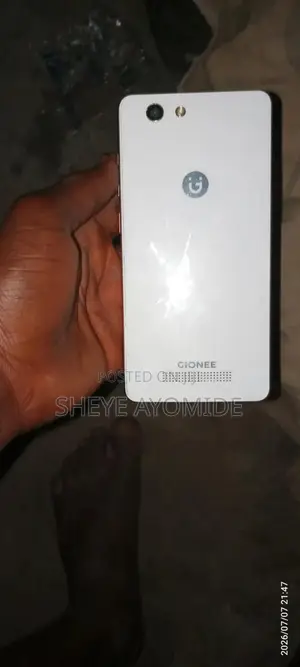 Gionee F100 16 GB White