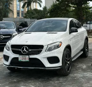 Mercedes-Benz GLE-Class 2016 White