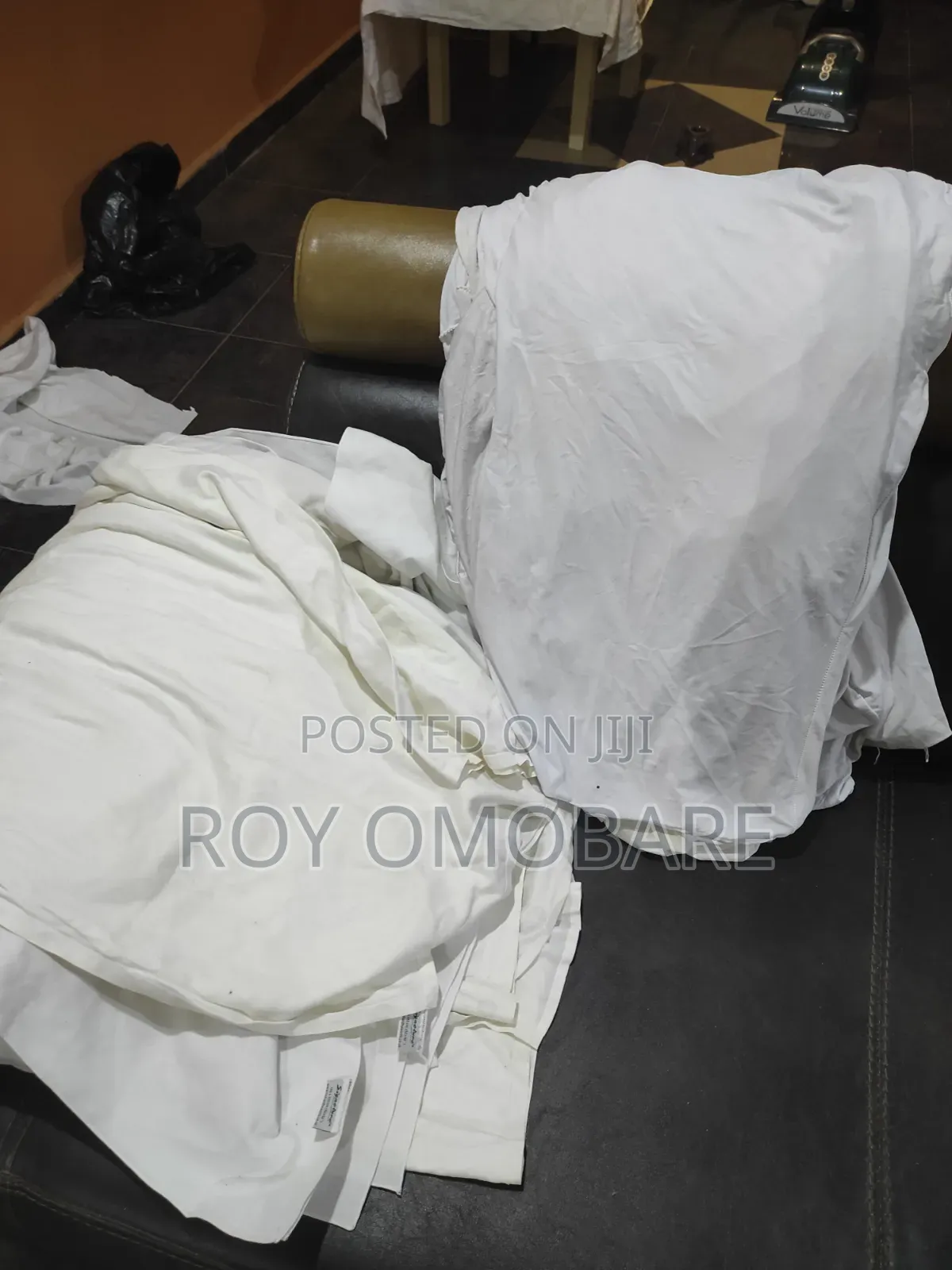 Quality White Chair Covers 25pcs + Tablecloths 12pcs– Thick Material