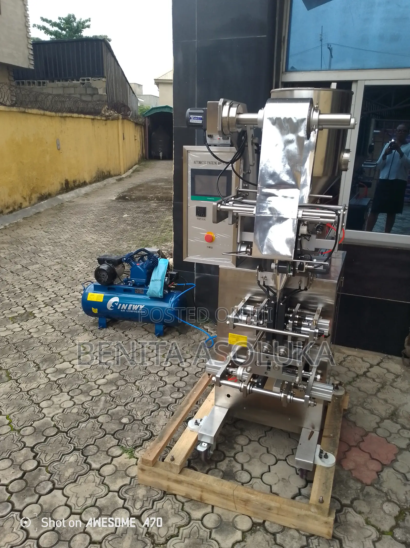 Automatic Liquid Packaging Machine