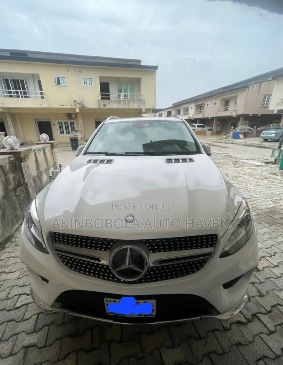 Mercedes-Benz GLE-Class 2017 White