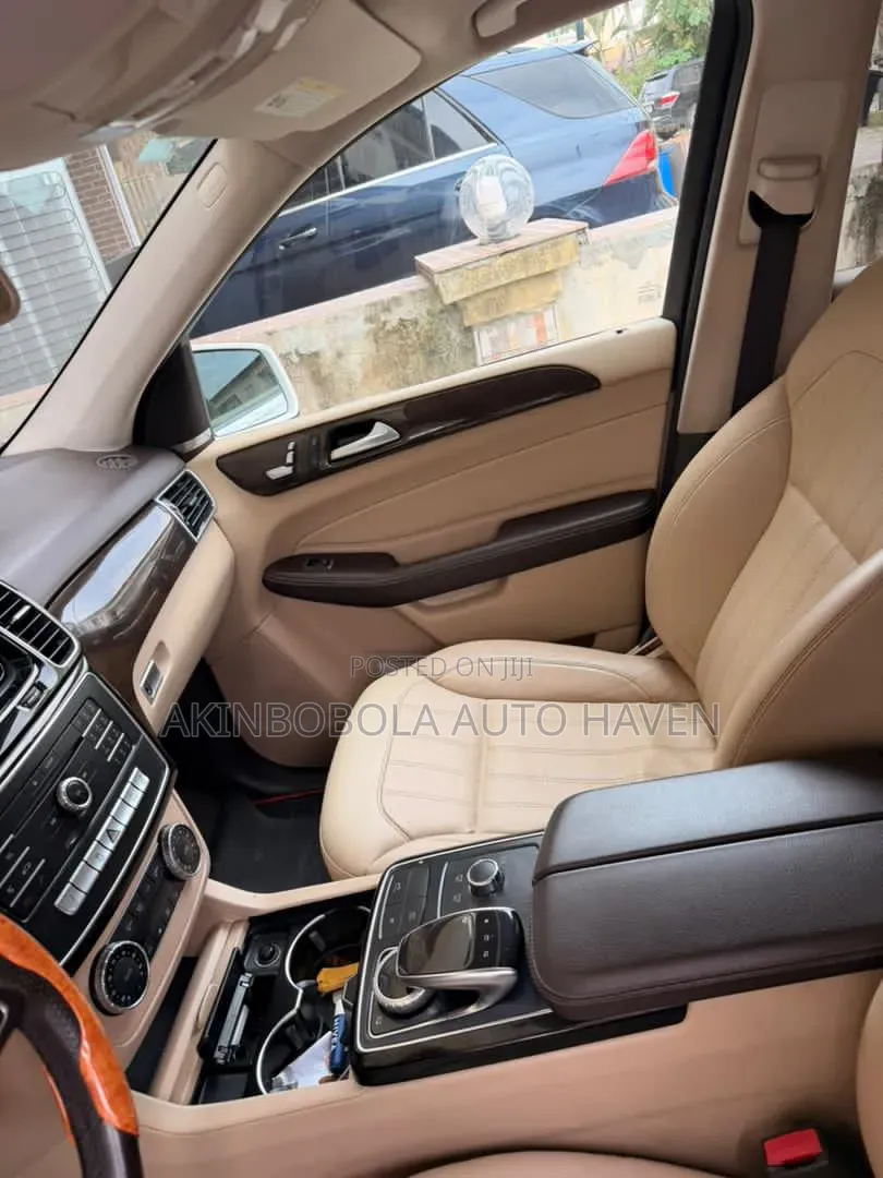 Mercedes-Benz GLE-Class 2017 White