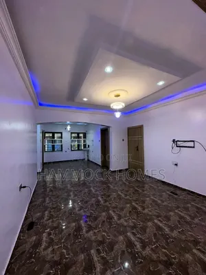 3bdrm Duplex in Carlton Gate Estate, Akobo for rent
