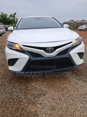 Toyota Camry 2020 White