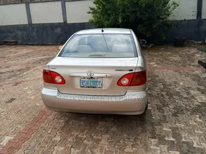 Toyota Corolla 2004 Silver