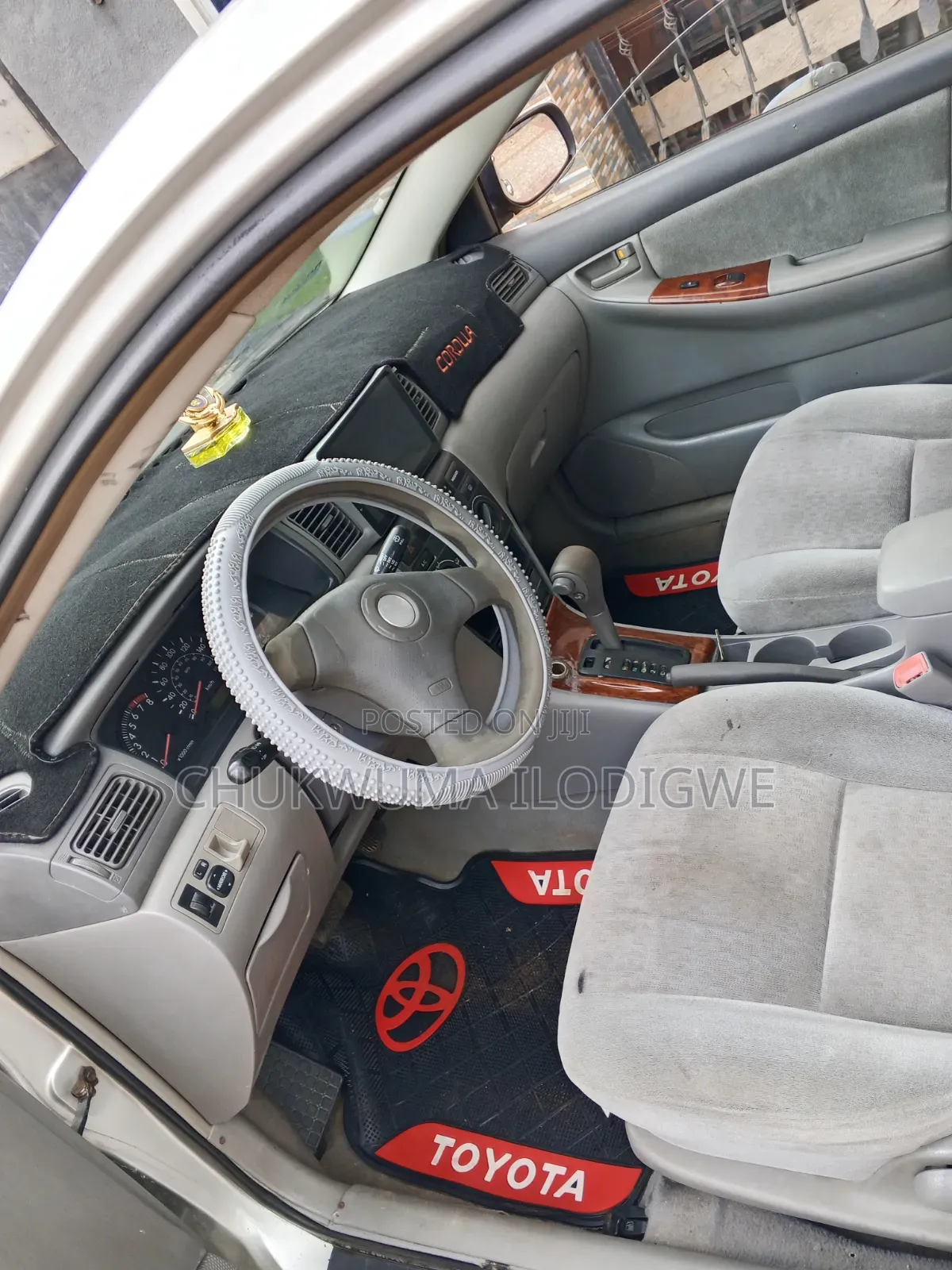 Toyota Corolla 2004 Silver