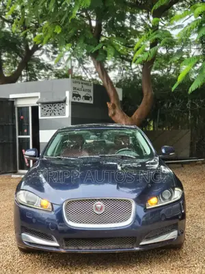 Jaguar XF R 2010 Blue