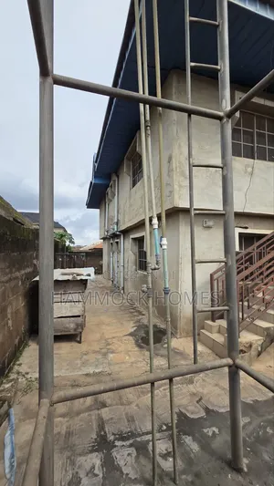 10bdrm Block of Flats in Tella Estate, Akobo for sale