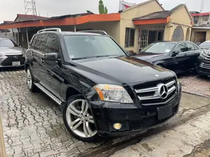 Mercedes-Benz GLK-Class 2010 Black
