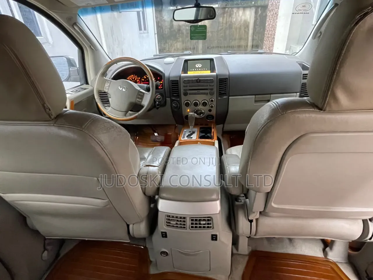 Infiniti QX56 2010 Gray