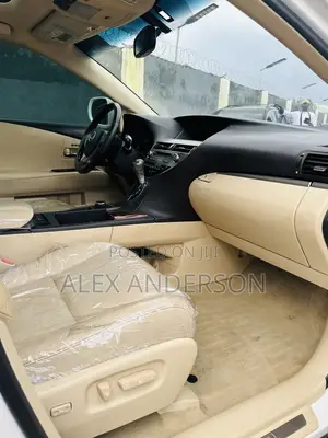 Lexus RX 350 FWD 2015 White