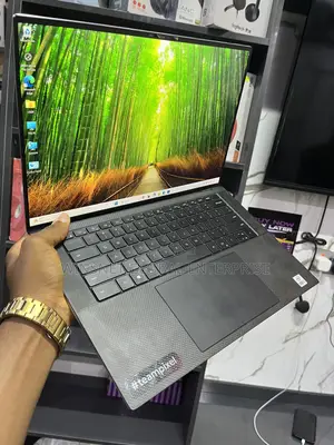 Laptop Dell XPS 15 9500 16GB Intel Core i7 SSD 512GB